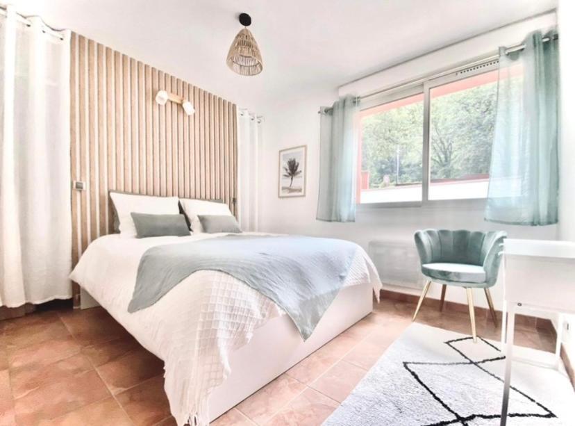 Apartment La Parenthese Au Coeur Des Palmiers, Sur Les Hauteurs De Grasse